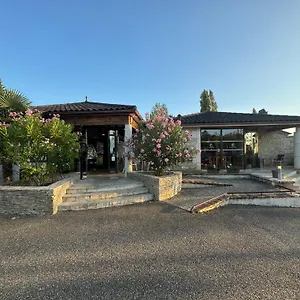 Logis La Bergerie Hotel